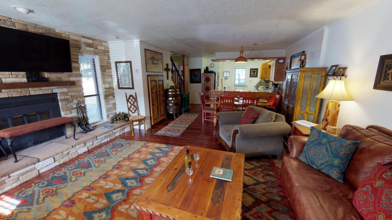 Claim Jumper 8 Townhouse With High Speed Wifi Apartman Red River Kültér fotó